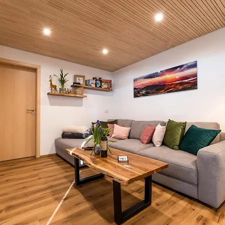 Matt ' Alpenblick & Dorfidylle Im Modernen Appartement *