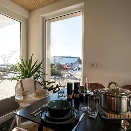 Matt ' Alpenblick & Dorfidylle Im Modernen * הוכנשוואנד