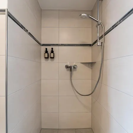 Matt ' Alpenblick & Dorfidylle Im Modernen *