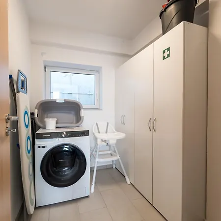 Matt ' Alpenblick & Dorfidylle Im Modernen アパート *