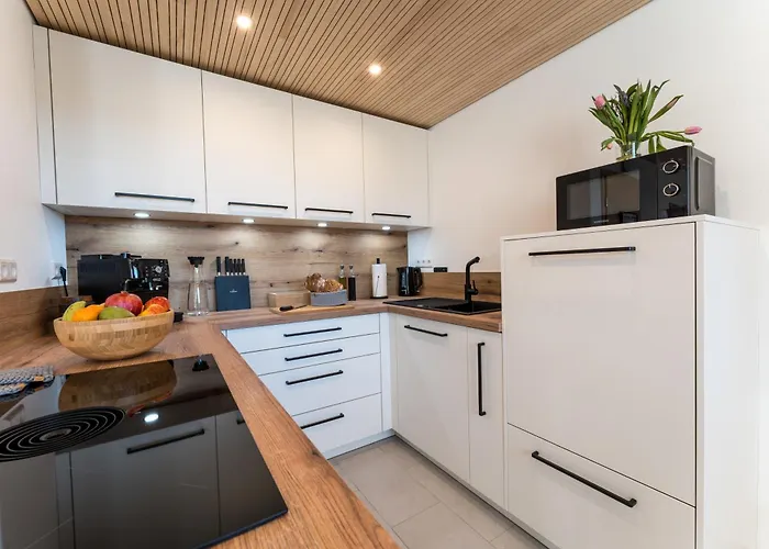 Lägenhet Matt ' Alpenblick & Dorfidylle Im Modernen *